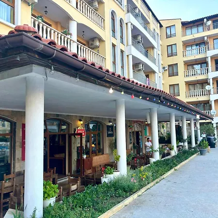 Royal Dreams - 2 아파트 *