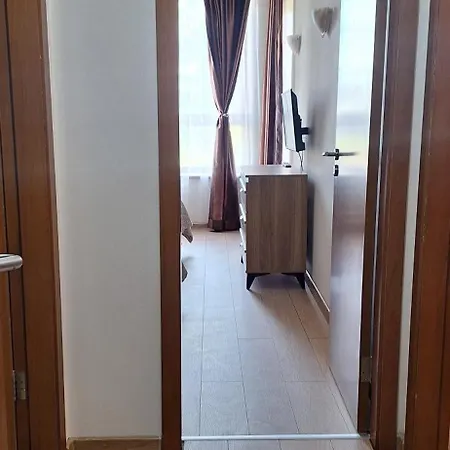 Royal Dreams - 2 * Slantchev Briag